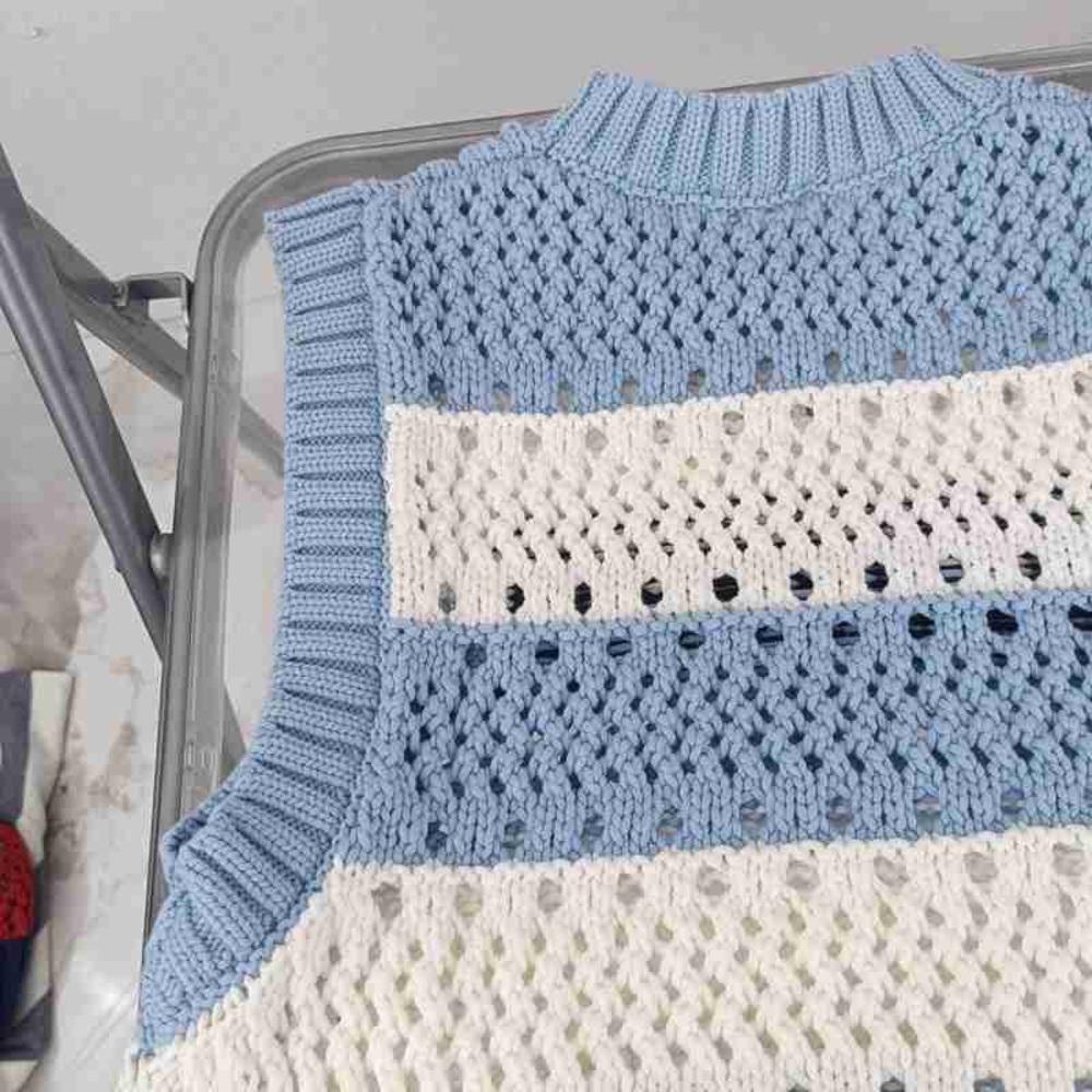 Ganni Women's Blue and Cream Crewneck Sweater Vest - Picture 2 of 5